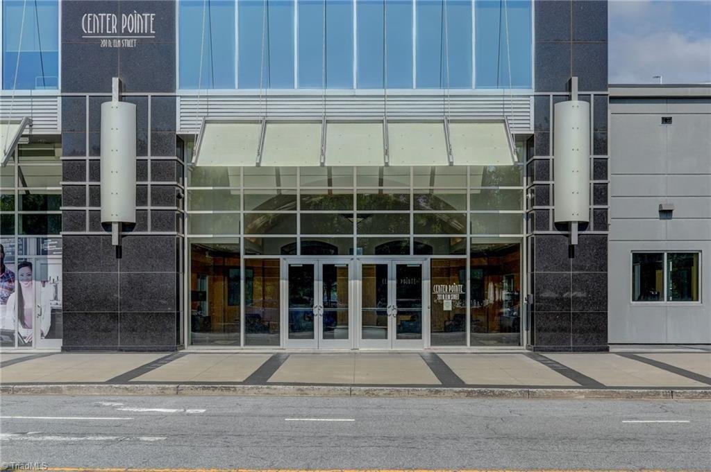 Condo in Greensboro, North Carolina, United States 3 - 18511215