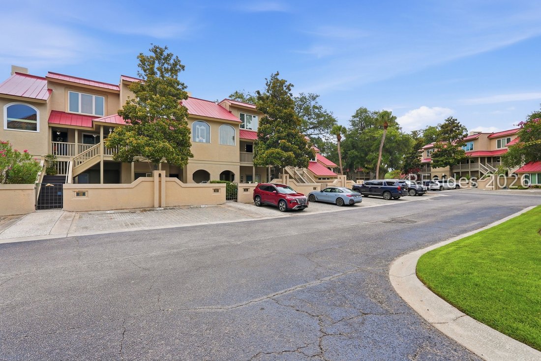 Condo in Hilton Head Island, South Carolina, United States 5 - 18580735