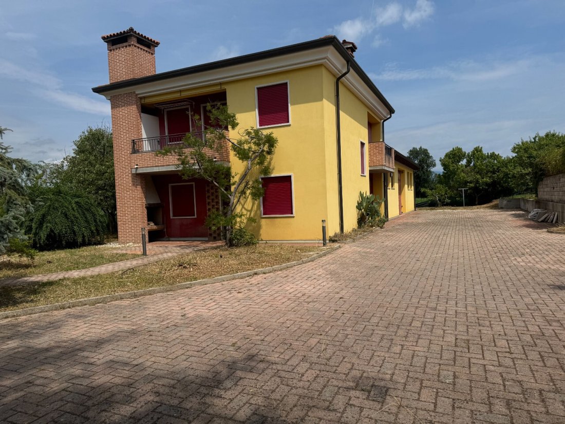 House in Dueville, Veneto, Italy 1 - 18585552