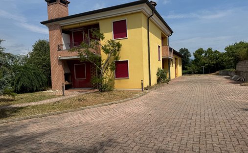 House in Dueville, Veneto, Italy 1