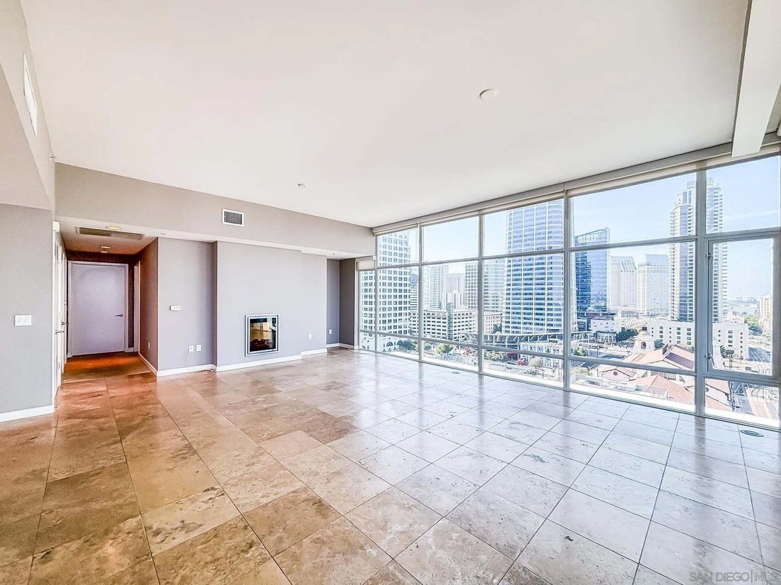Condo in San Diego, California, United States 5 - 18584624