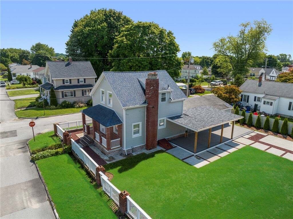 House in Johnston, Rhode Island, United States 4 - 18583883