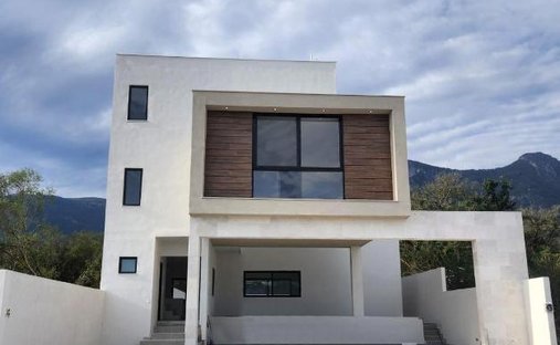 House in Santiago, Nuevo Leon, Mexico 1
