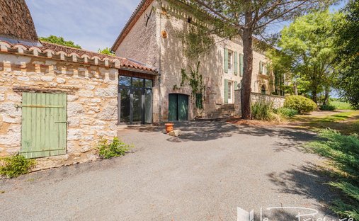 Villa in Grand Centre, Albi, France 1