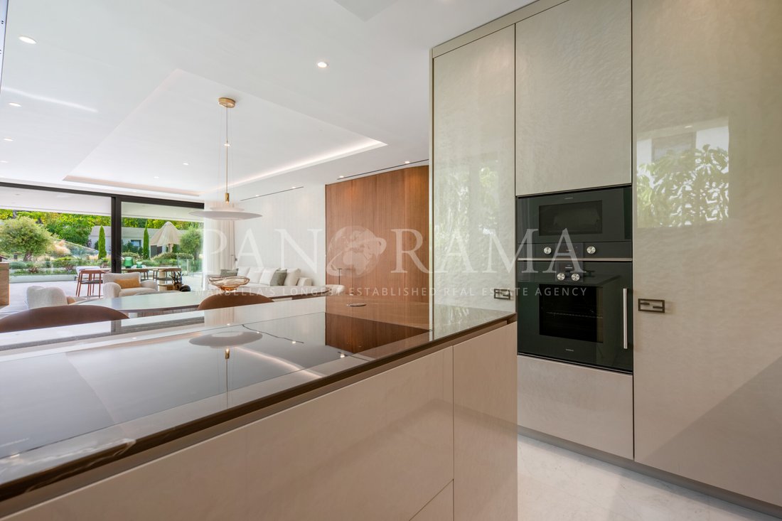 Apartment in Marbella, Andalusia, Spain 5 - 18581743