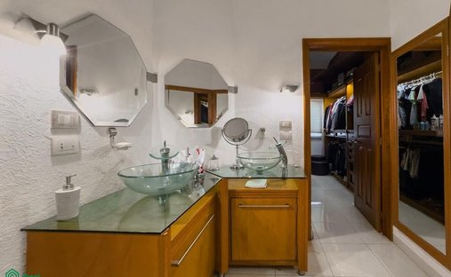 House in San Luis Potosí, San Luis Potosi, Mexico 1