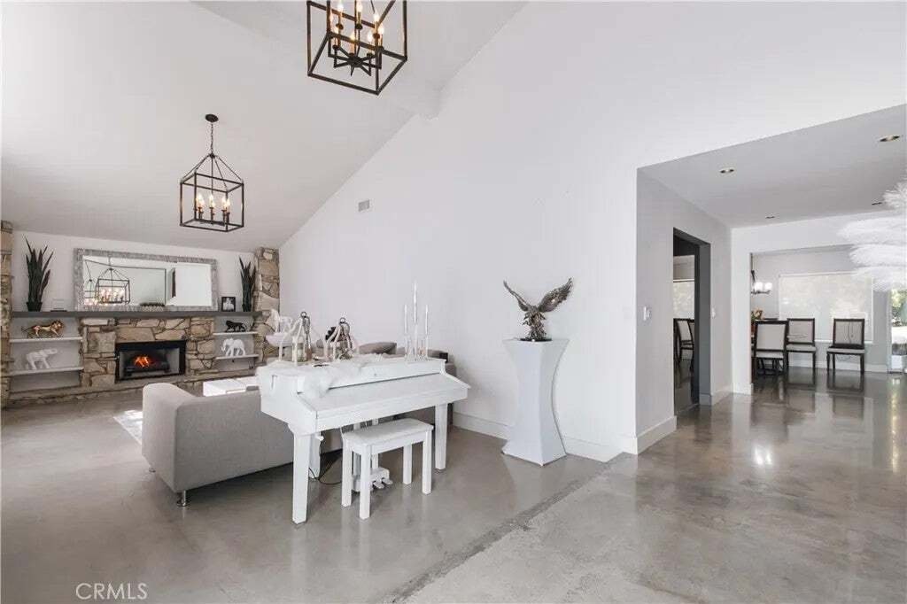 House in Los Angeles, California, United States 5 - 18584665