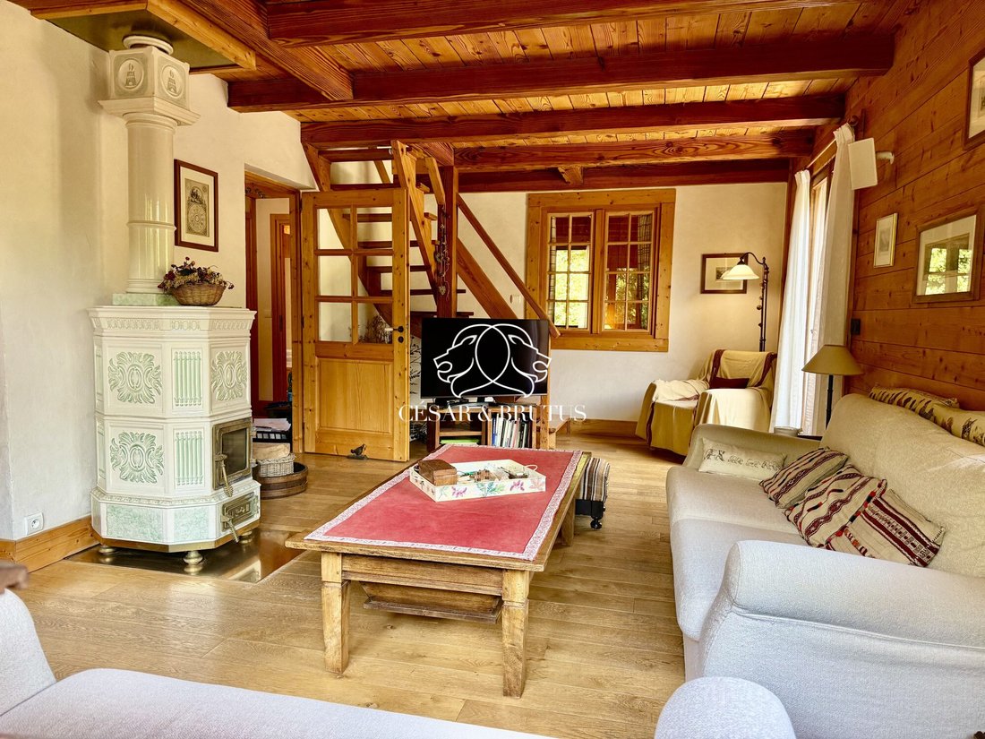 Chalet in Chamonix-Mont-Blanc, Auvergne-Rhône-Alpes, France 5 - 18586168