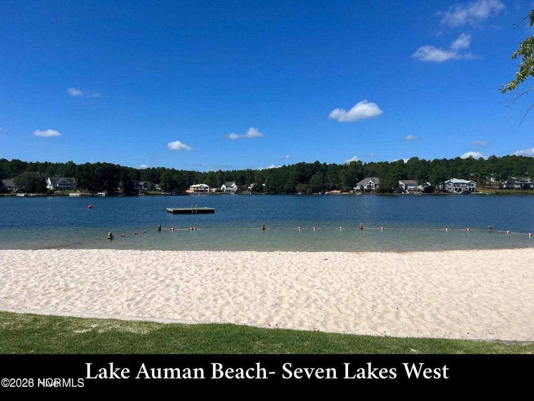 House in Seven Lakes, North Carolina, United States 2 - 18584688