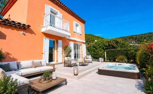 Villa in Èze, Provence-Alpes-Côte d'Azur, France 1