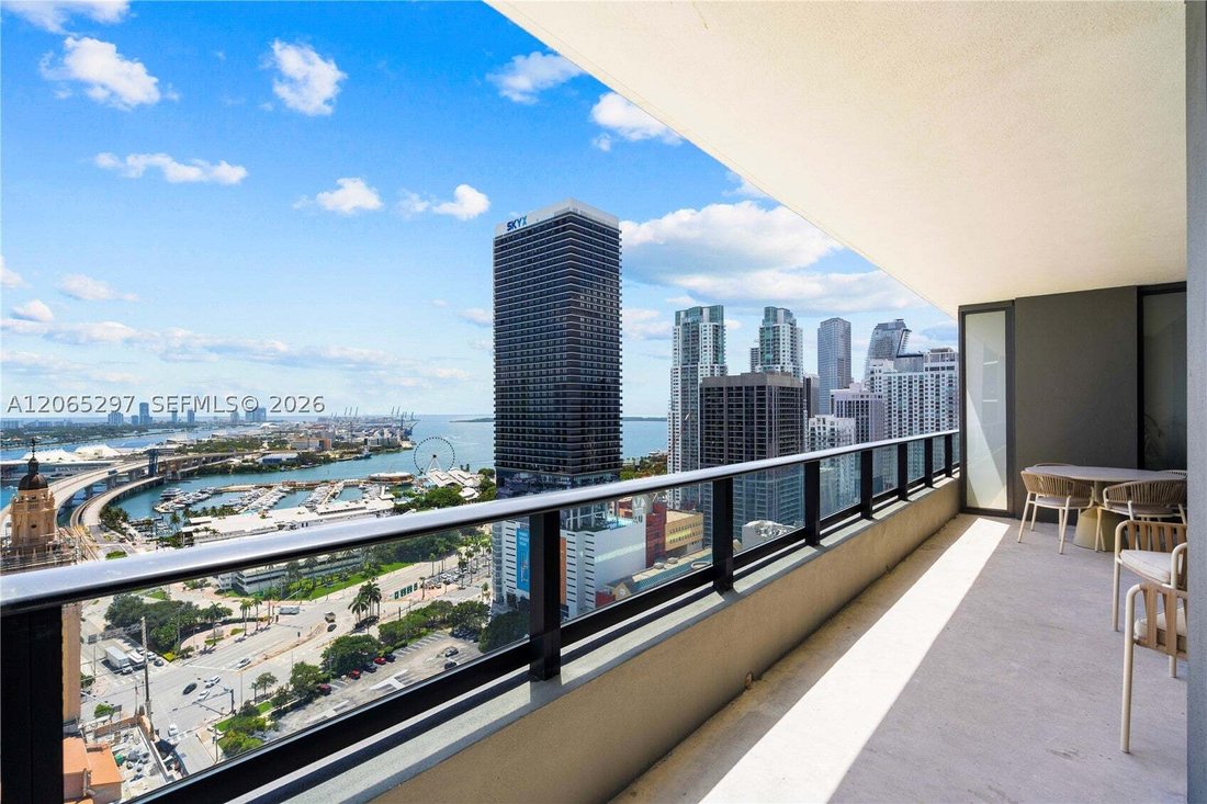 Condo in Miami, Florida, United States 1 - 18584435