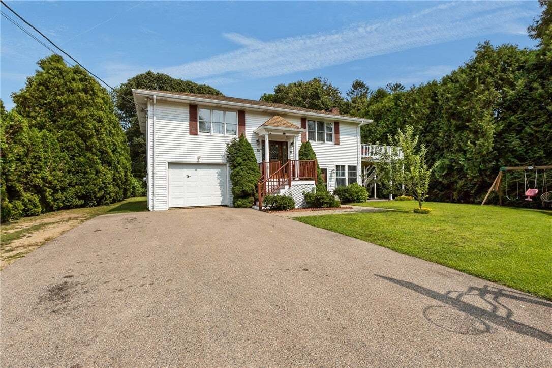 House in Westerly, Rhode Island, United States 2 - 18581080