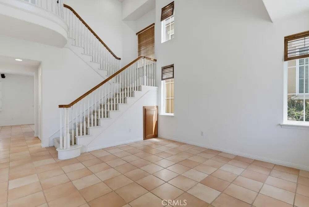 House in Signal Hill, California, United States 5 - 18584652