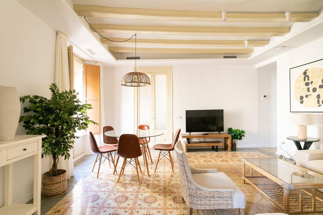 Apartment in Ciutat Vella, Barcelona, Spain 2 - 18585222