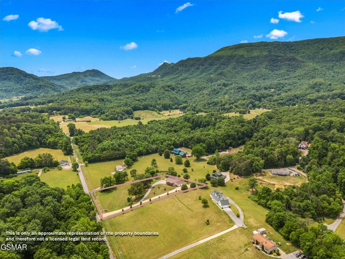 House in Cosby, Tennessee, United States 5 - 18581697