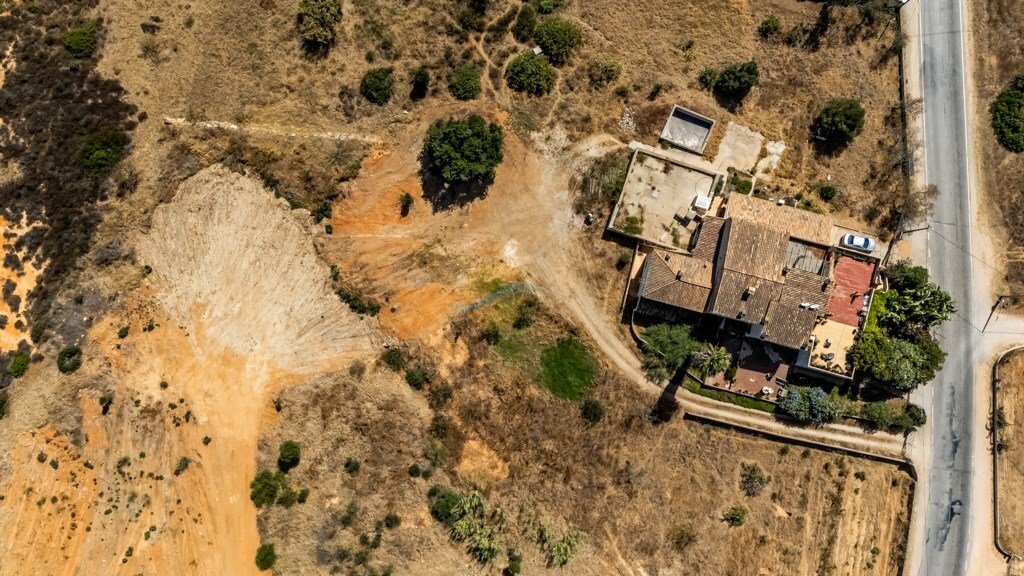 House in Lagoa e Carvoeiro, Algarve, Portugal 5 - 18585581