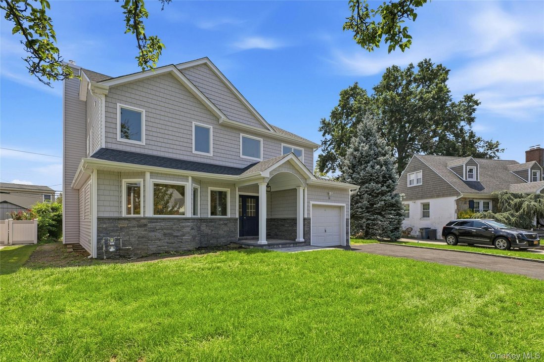 House in New Hyde Park, New York, United States 3 - 18583880