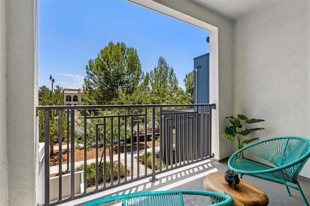 Condo in Irvine, California, United States 2 - 18277647
