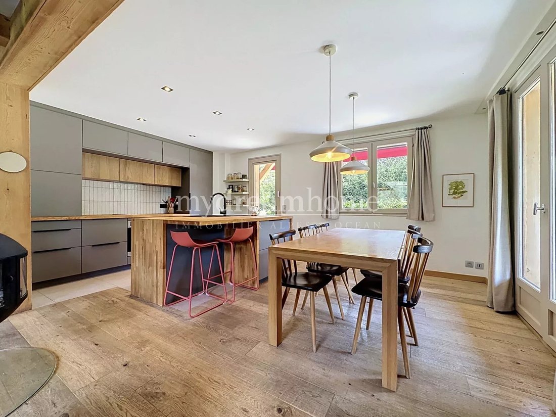 Chalet in Praz-sur-Arly, Auvergne-Rhône-Alpes, France 3 - 18585509