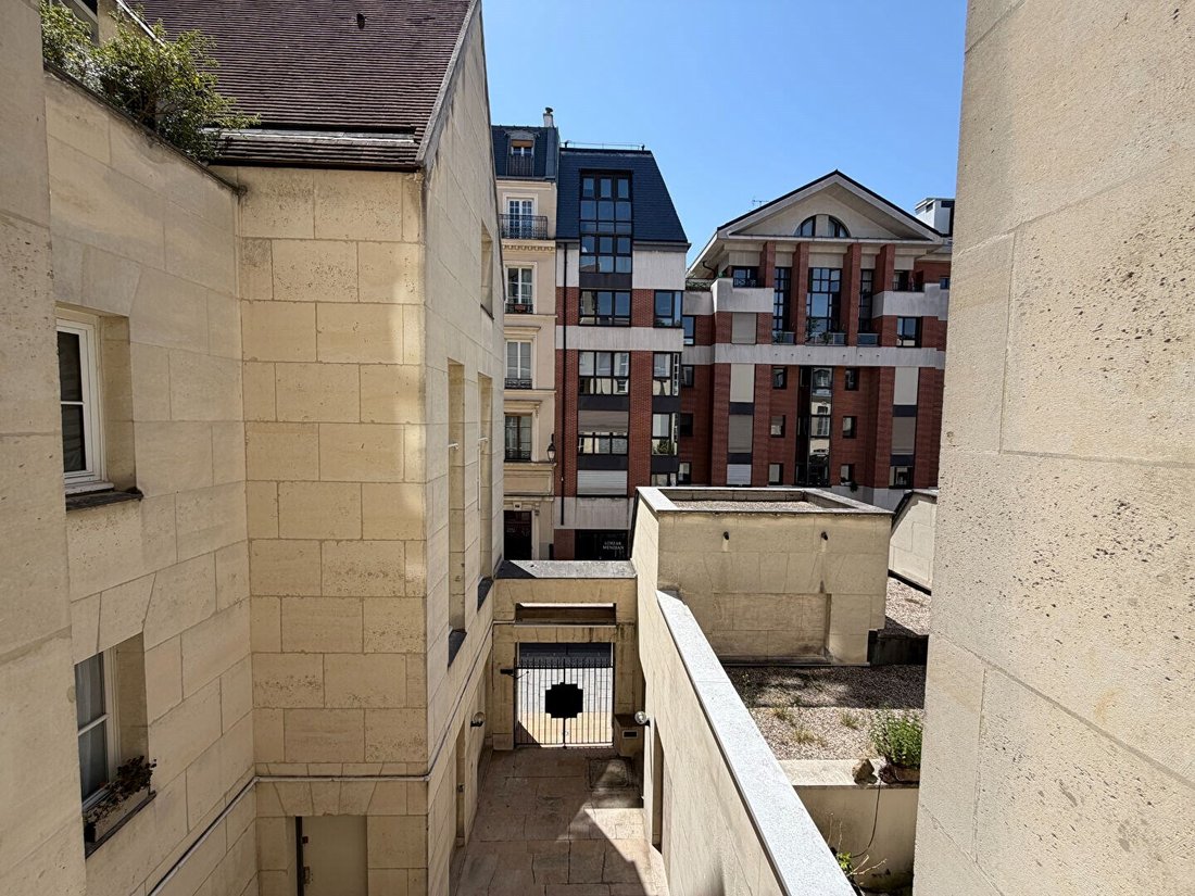 Apartment in Saint Lambert, Paris 15e Arrondissement, Paris 1 - 18581823