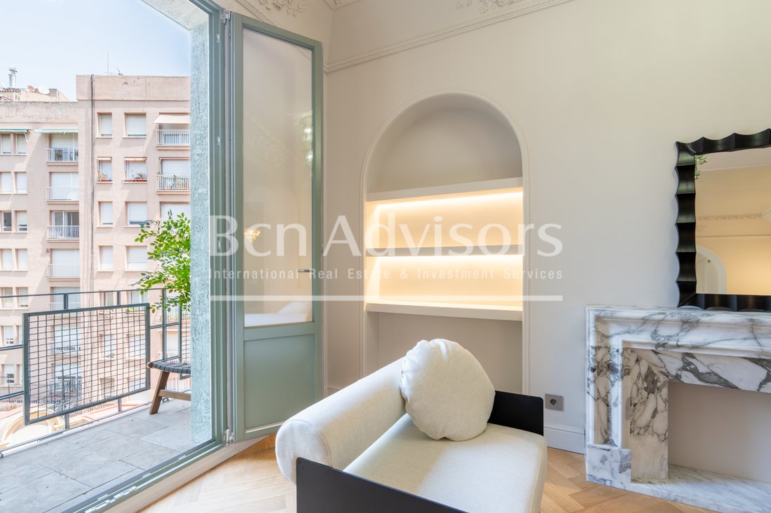 Apartment in Eixample, Barcelona, Spain 4 - 18585342