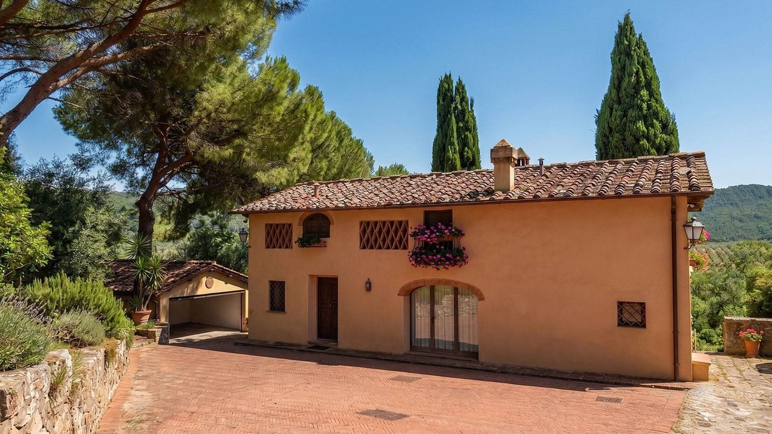 Center, Scandicci, Tuscany 5 - 18585249