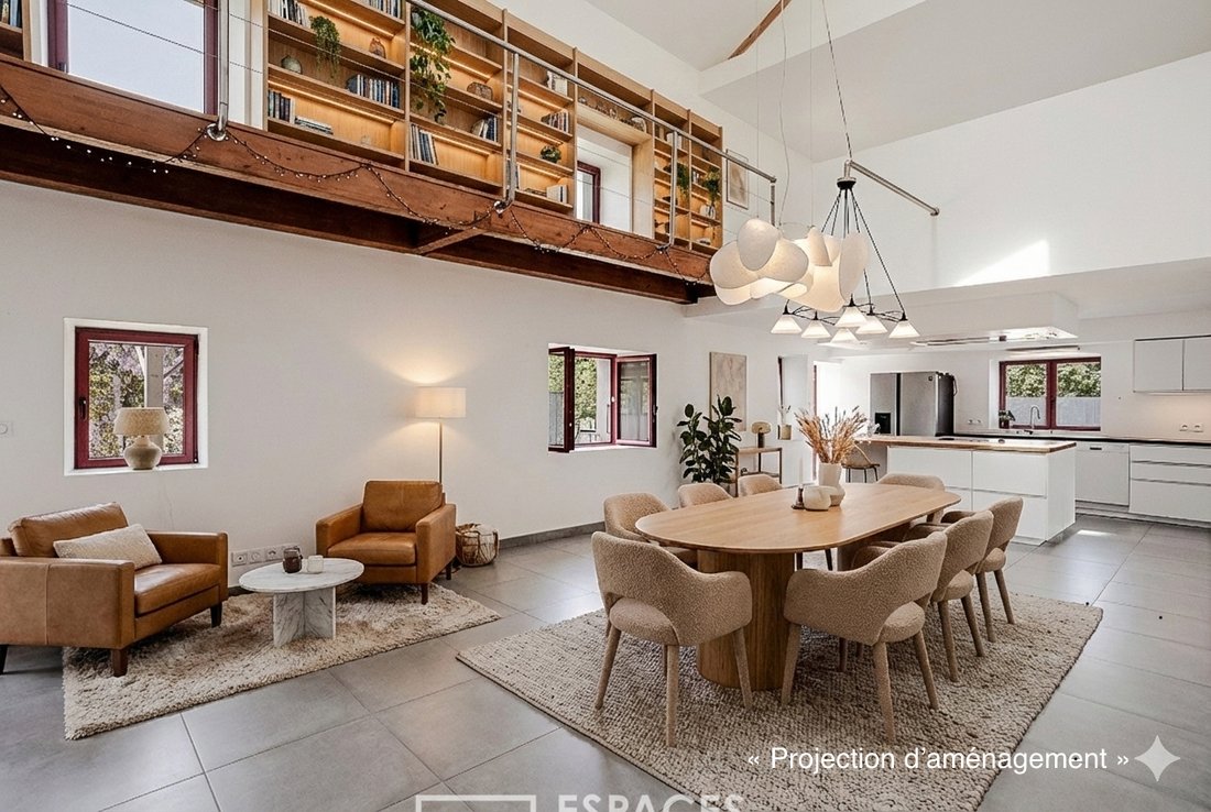 Villa in Chevrier, Auvergne-Rhône-Alpes, France 1 - 18582641