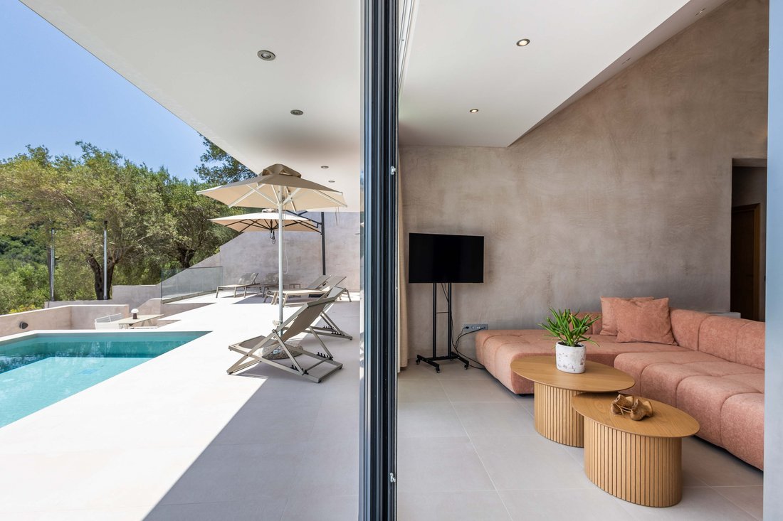 Villa in Lefkimmi, Peloponnese, Western Greece and the Ionian, Greece 5 - 18339706