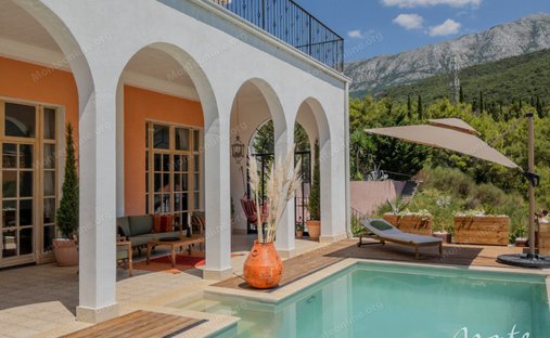 Villa à Ratiševina, Herceg Novi, Monténégro 1