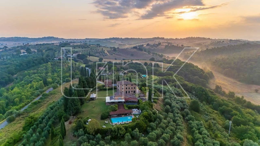 House in Castiglione del Lago, Umbria, Italy 3 - 18580507