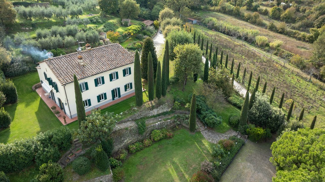 Villa in Center, Arezzo, Tuscany 3 - 18580245