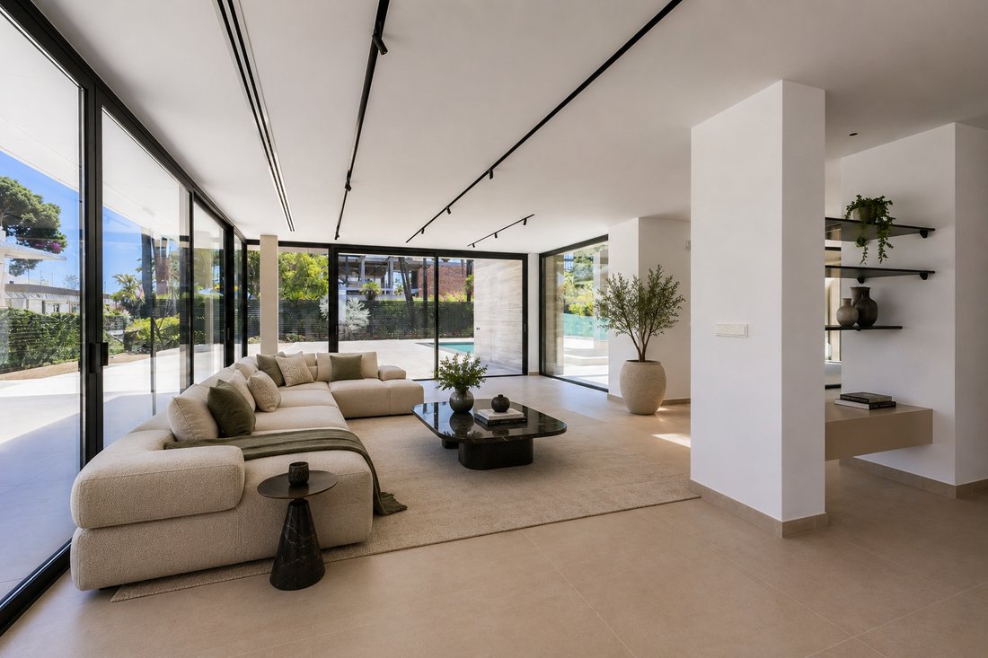 Villa in Puerto Banus, Marbella, Spain 2 - 18580376