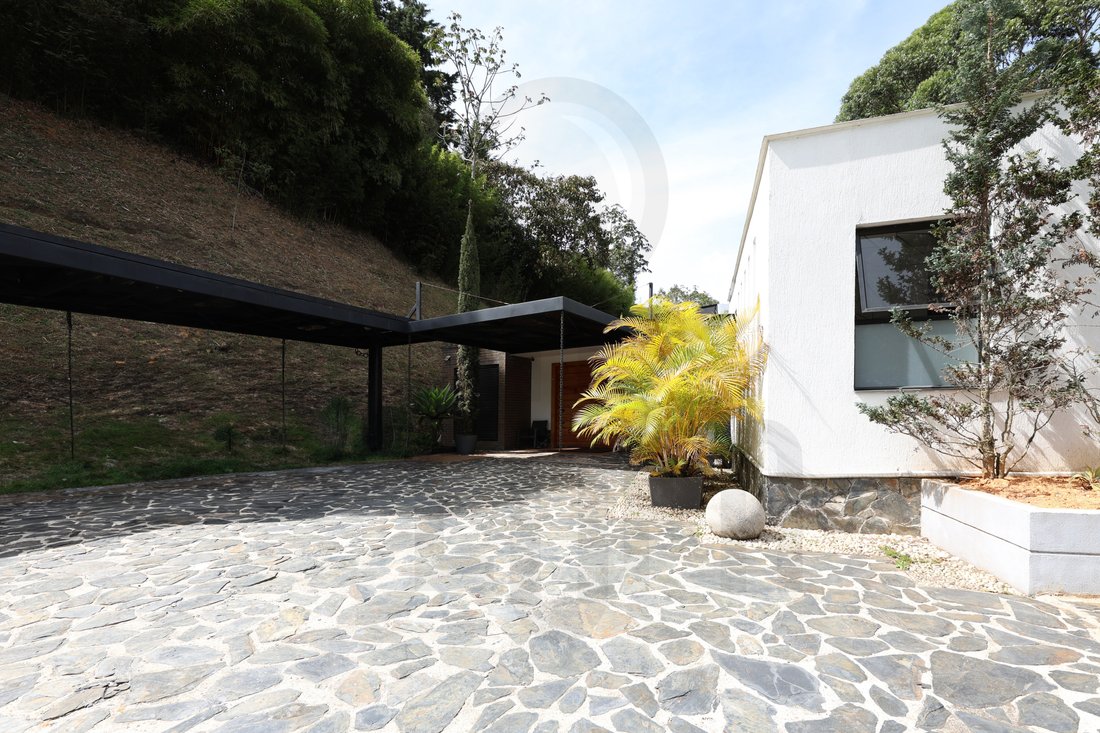 House in Santa Elena, Antioquia, Colombia 1 - 18582362