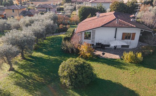Villa in Moniga del Garda, Lombardei, Italien 1