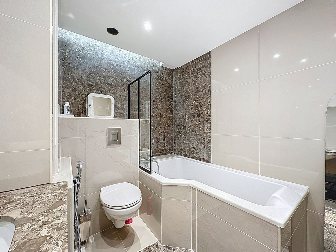 Apartment in Emeriau-Zola, Paris 15e Arrondissement, Paris 5 - 18585584