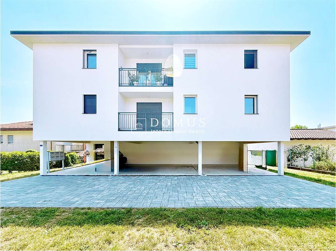 Apartment in Stabio, Ticino, Switzerland 1 - 18584132