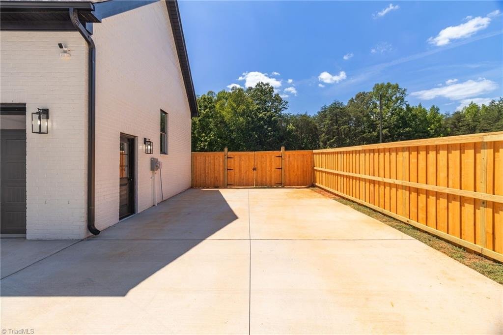 House in Greensboro, North Carolina, United States 5 - 17600310