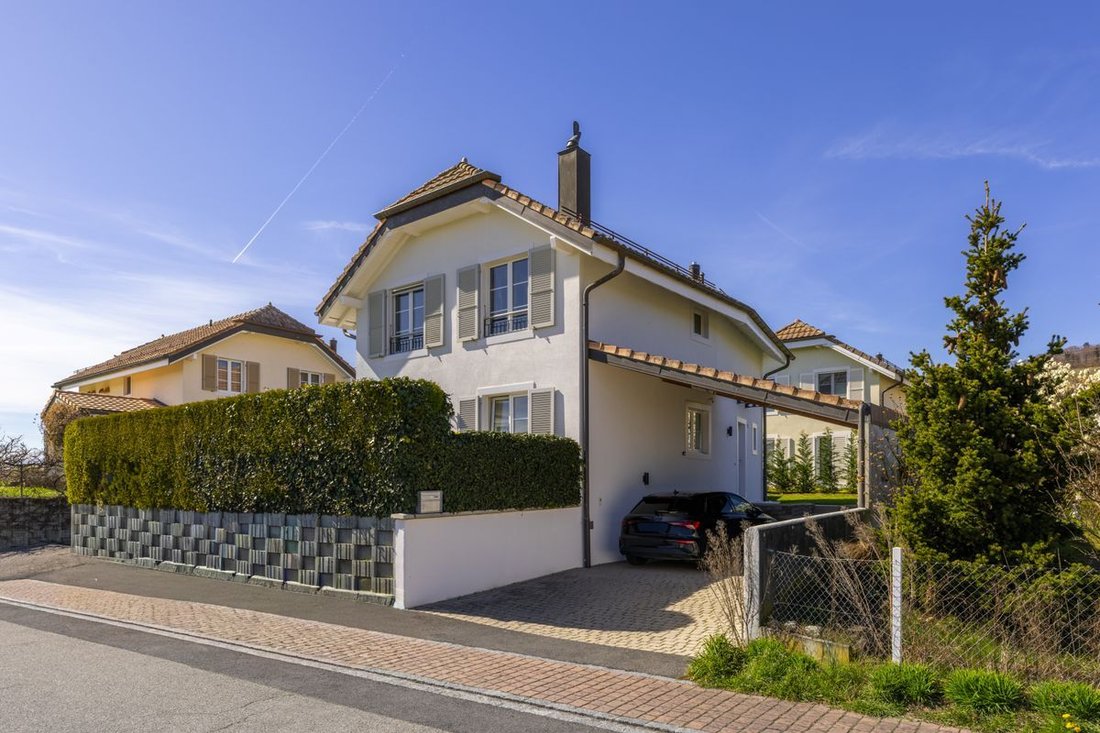 House in Luins, Vaud, Switzerland 3 - 18583492