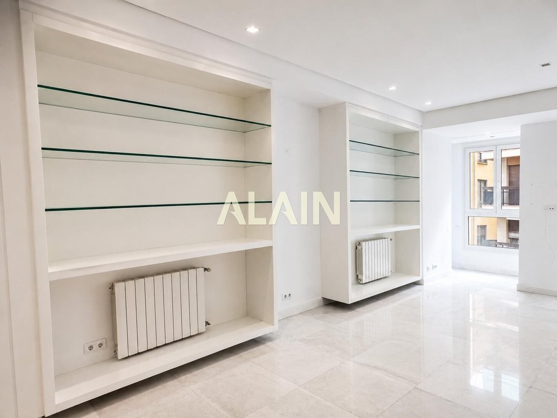 Apartment in Ciutat Vella, Valencia, Spain 3 - 18583844