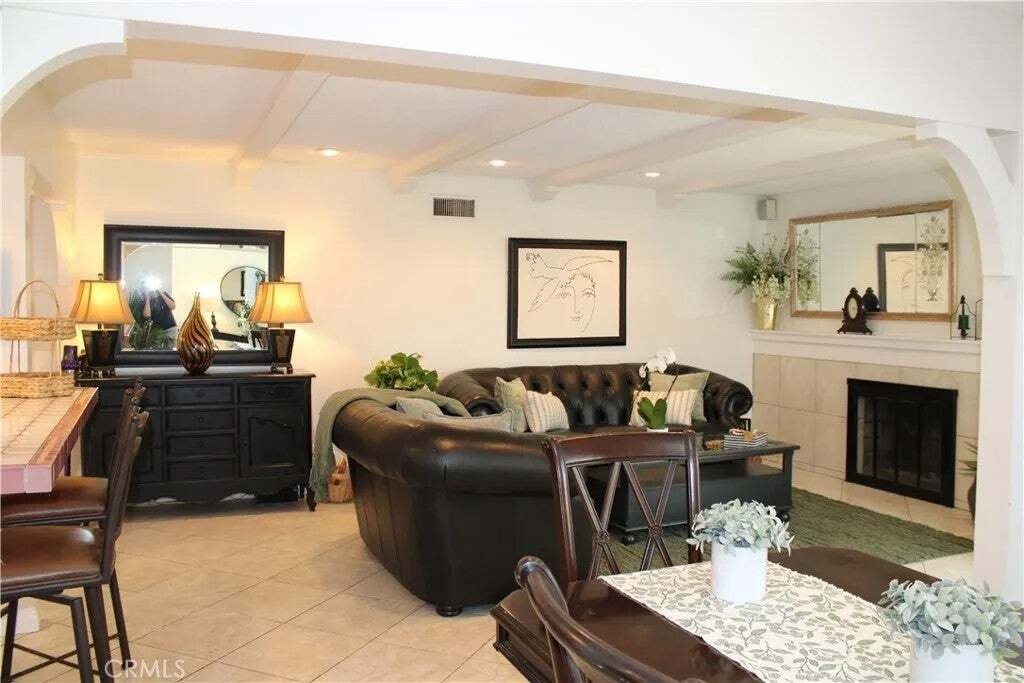 House in Los Alamitos, California, United States 4 - 18036681