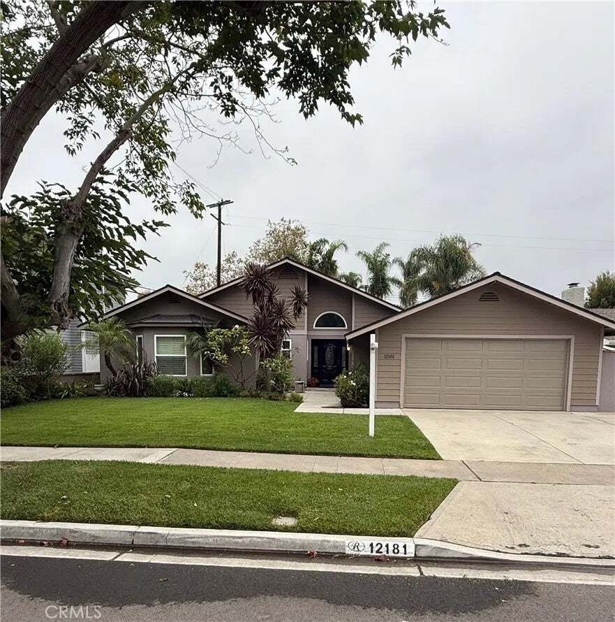 House in Los Alamitos, California, United States 1 - 18036681