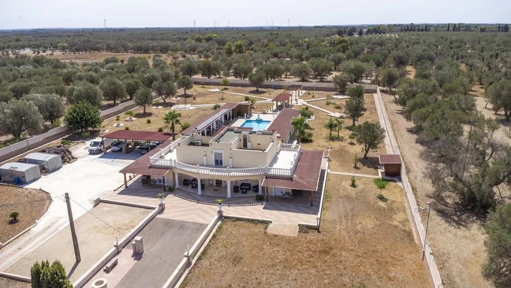 Villa in Oria, Apulia, Italy 2 - 18585320