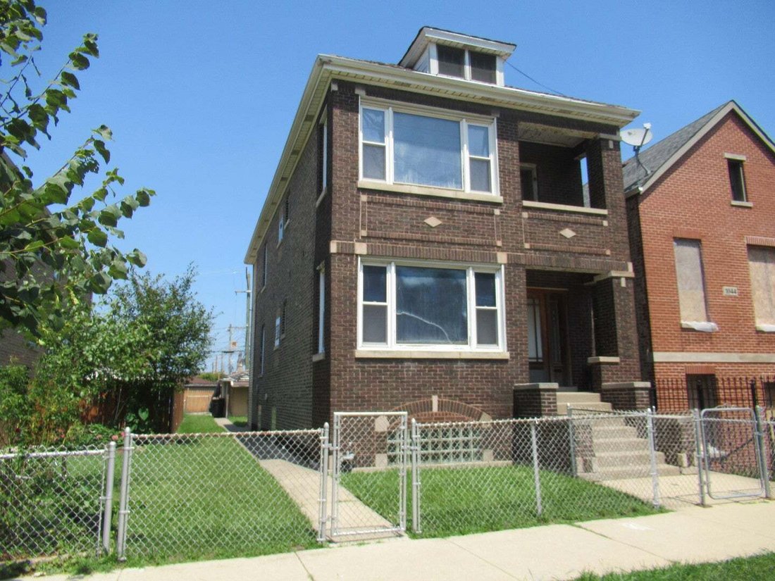 Chicago, Illinois, United States 1 - 18584546
