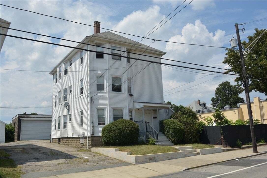 North Providence, Rhode Island, United States 1 - 18581083