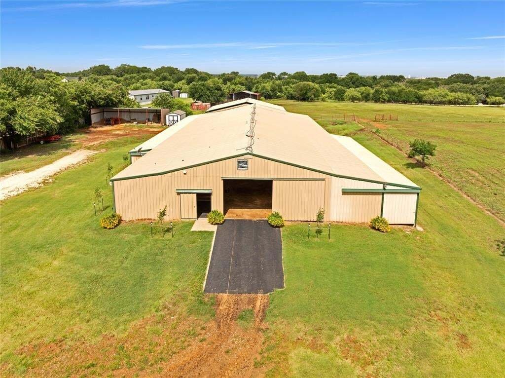 Farm Ranch in Cleburne, Texas, United States 2 - 18584962
