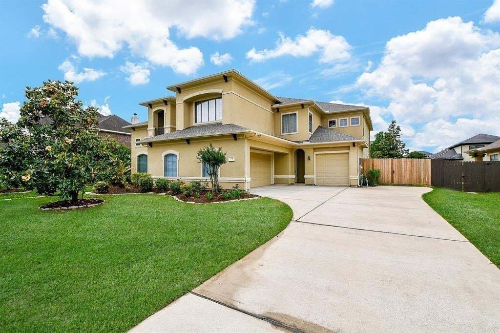 House in Friendswood, Texas, United States 1 - 18581956