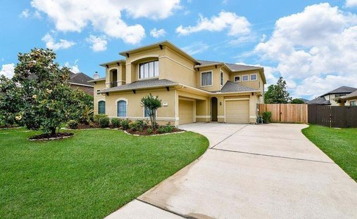 House in Friendswood, Texas, United States 1