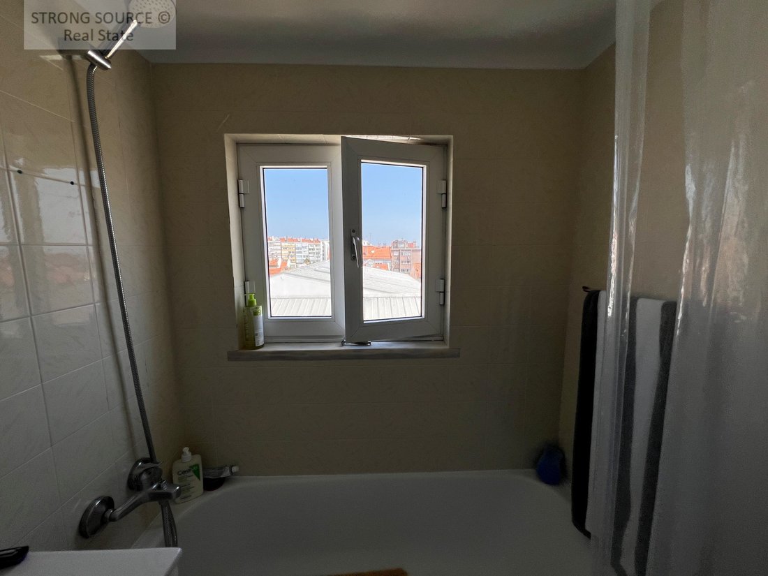 Apartment in Sao Vicente, Lisbon, Portugal 5 - 18585373