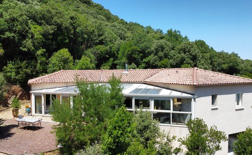 Villa in Thoiras, Thoiras-Corbes, France 1