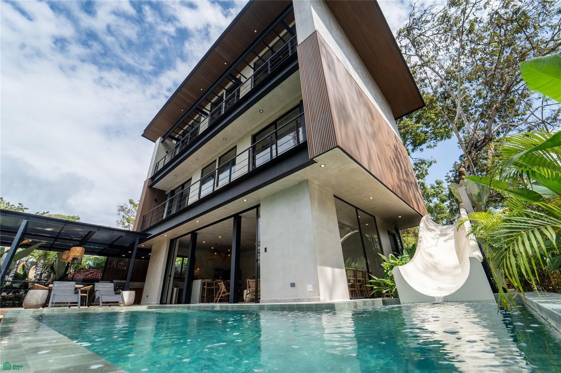 Condo in Quepos, Puntarenas Province, Costa Rica 1 - 17912920